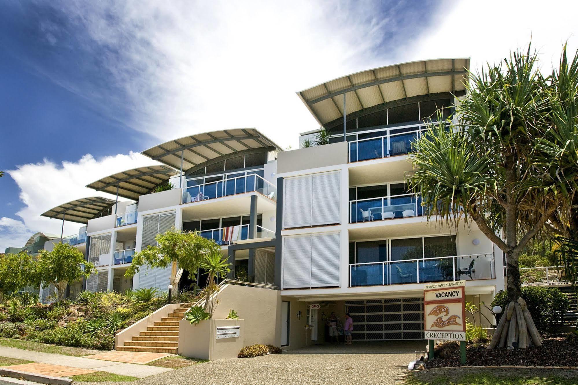 Aqua Promenade Beachfront Apartments Sunshine Coast Exterior photo